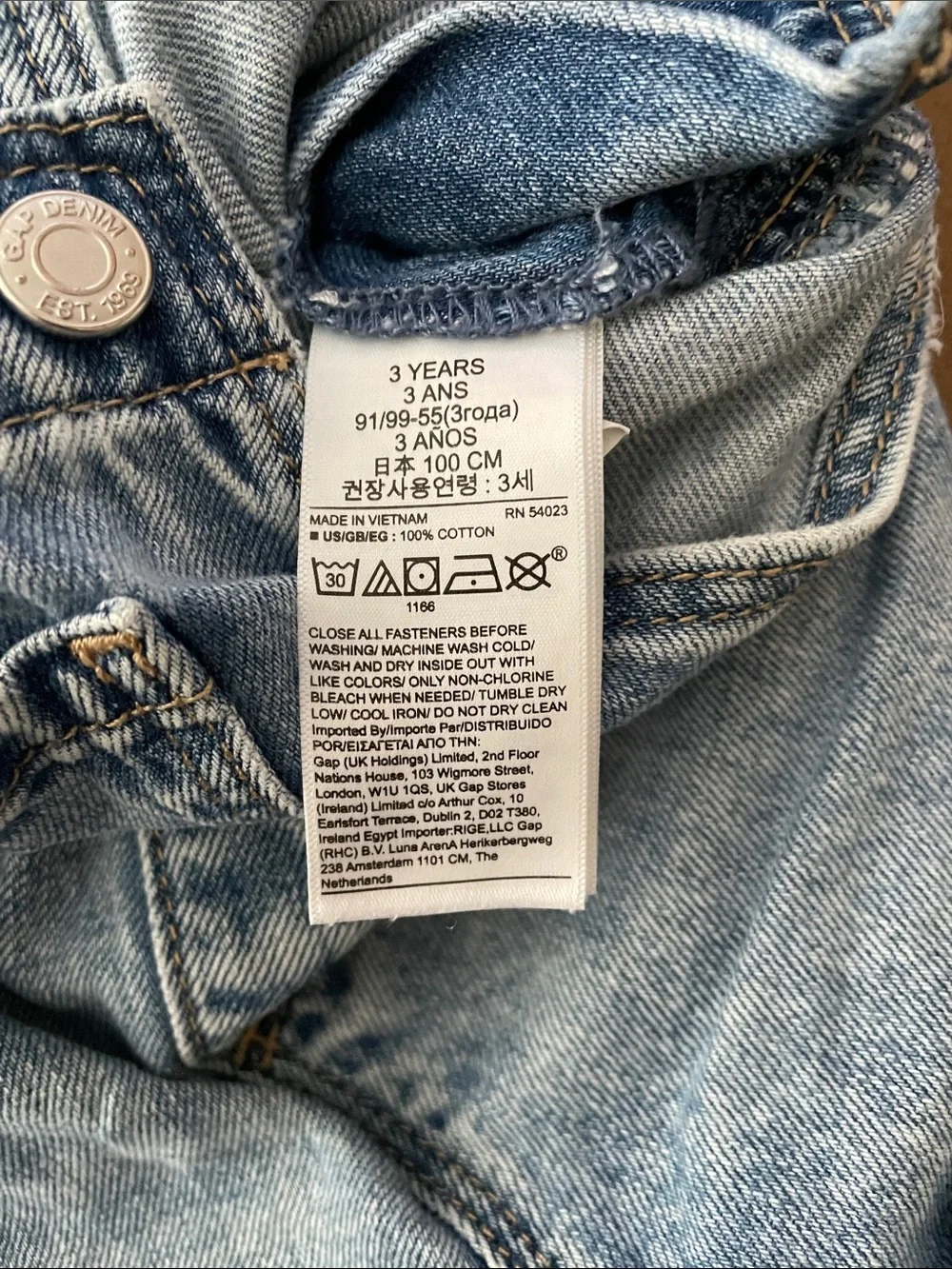 Girls GAP Light Wash Denim Short Overalls